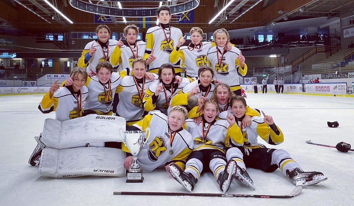 2009-born Flemingsbergs IK youth hockey club celebrates winning the gold medal at the 2022 Nordic Youth Trophy