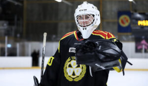 William Forsberg, goaltender for 2007-born Swedish youth hockey team Brynäs IF.
